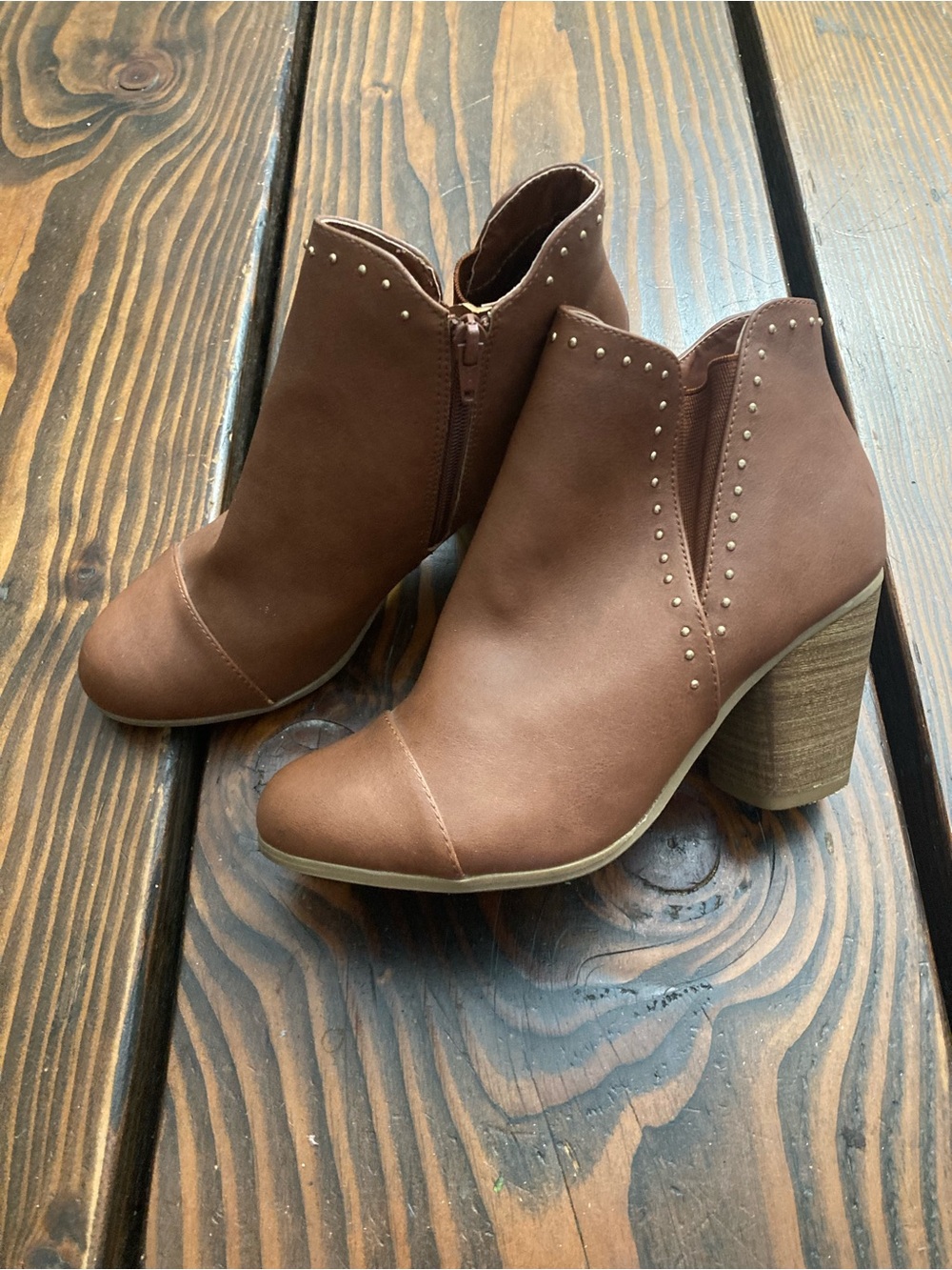Woman’s Boots Size 9